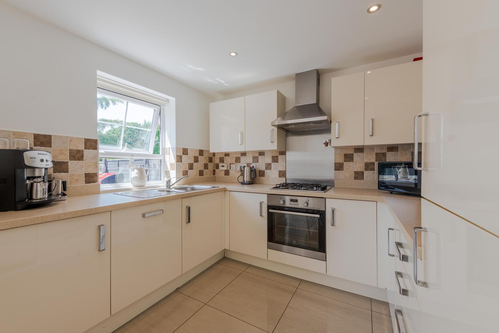 Gladstone Place, Blakedown, Kidderminster